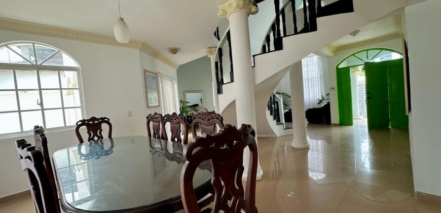 Villa cercana a la playa